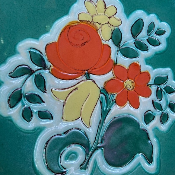 Vibrant Hand Painted Floral Plate Made in Germany Vintage MCM Folk Art - Picture 3 of 12